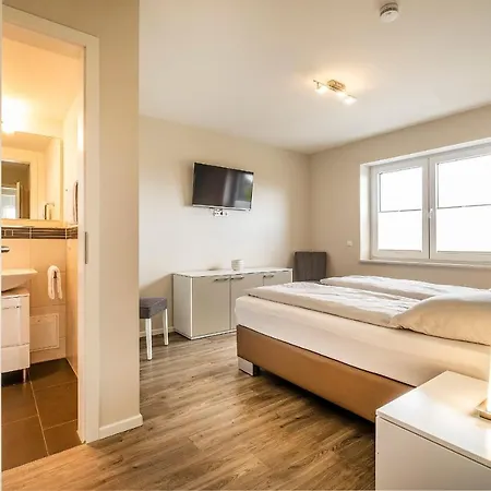 Haus Deichoase 1 5 Апартаменты