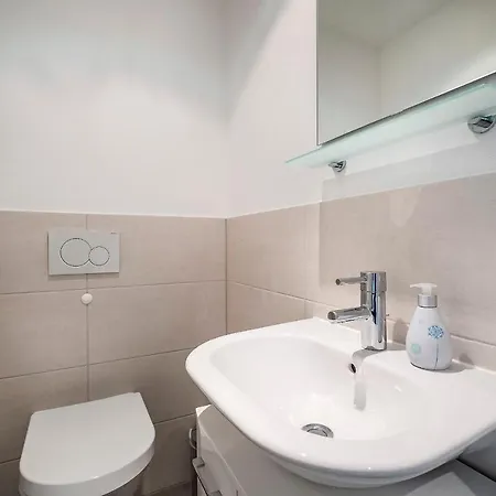 Haus Deichoase 1 5 Апартаменты